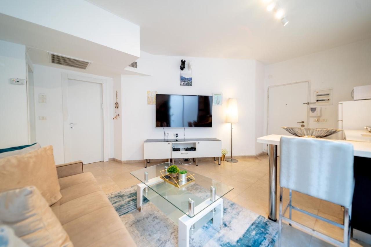 Ocean Executive Apartments - 5 Min From The Beach Tel Aviv Exterior photo