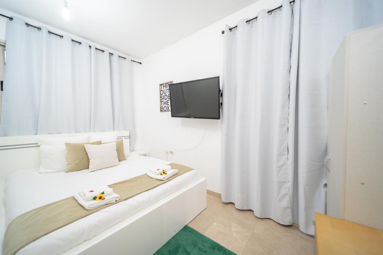 Ocean Executive Apartments - 5 Min From The Beach Tel Aviv Exterior photo